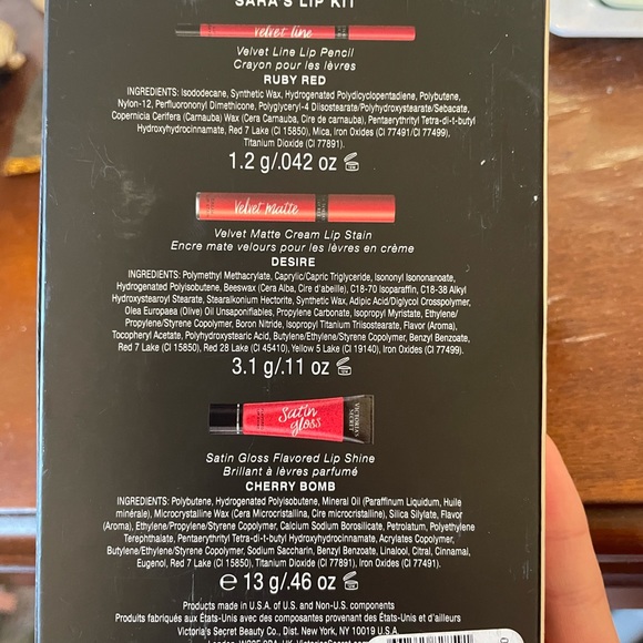 Victoria's Secret Sara’s Lip Kit Ruby Red Velvet Matte Lipstick - Picture 3 of 5